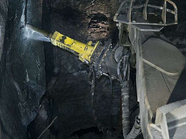 Atlas Copco SB 302