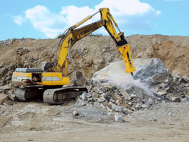 Гидромолот Atlas Copco HB 5800 на экскаватор