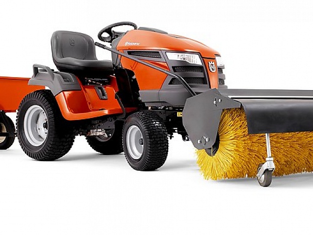 Щетка для трактора Husqvarna