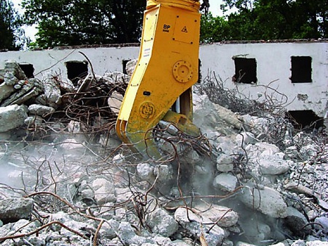 Бетонолом Atlas Copco BP 3050R