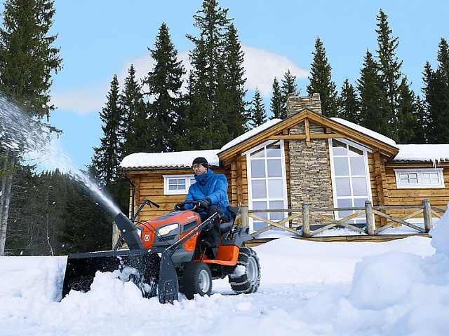 Снегоотбрасыватель роторный Husqvarna